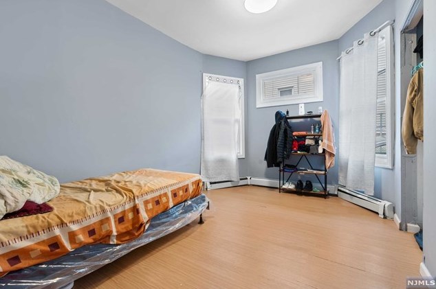 19 Martin St, Paterson NJ  07501-3103 exterior