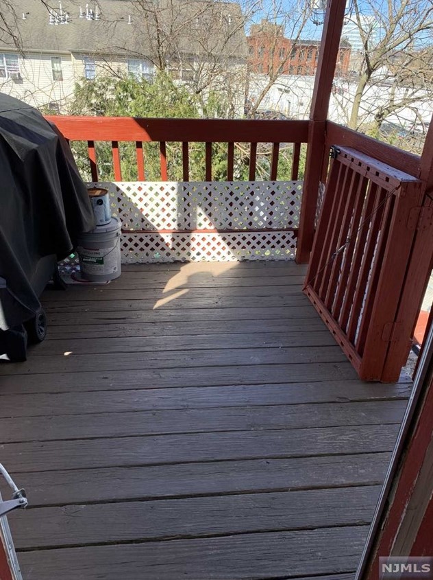 400 Summer St, Paterson NJ 07501-3414 exterior