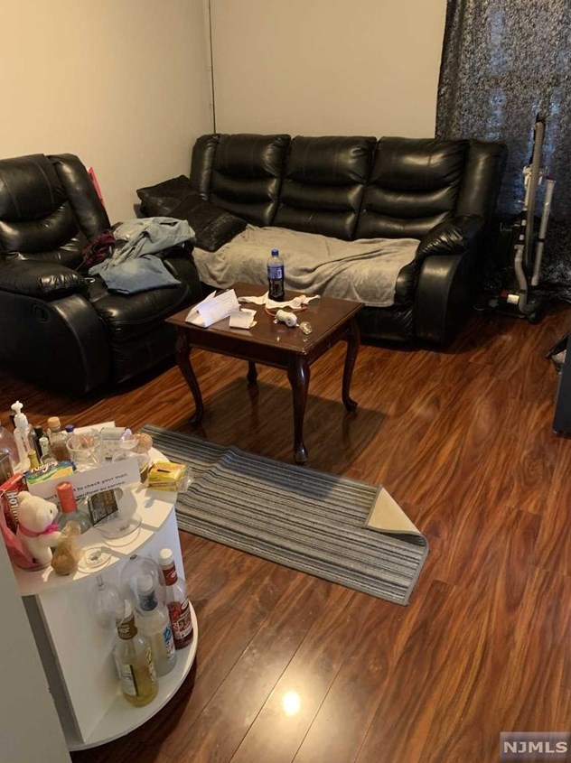 400 Summer St, Paterson NJ 07501-3414 exterior