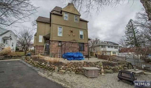440 Stuyvesant Ave #2, Rutherford, NJ 07070