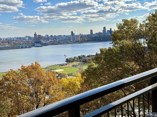 1 Horizon Rd, West Fort Lee, NJ 07024-6501