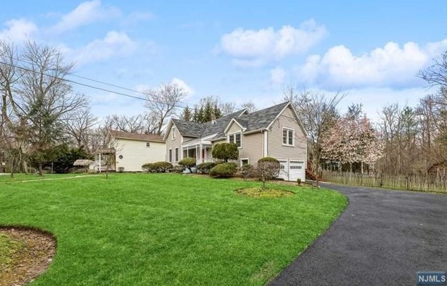 539 Haworth Ave, Haworth, NJ 07641