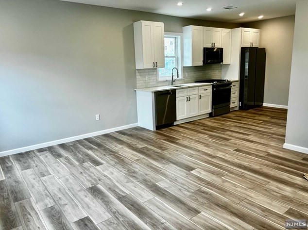443 Second Ave #2, Lyndhurst, NJ 07071