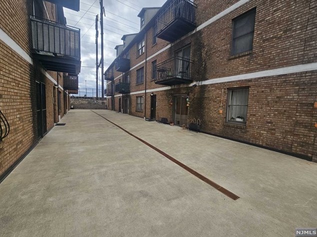 63-69 Rome St #4l, Newark, NJ 07105