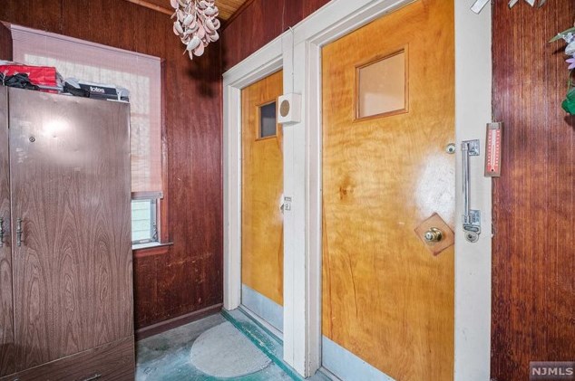 8008 5th Ave, North Bergen, NJ 07047