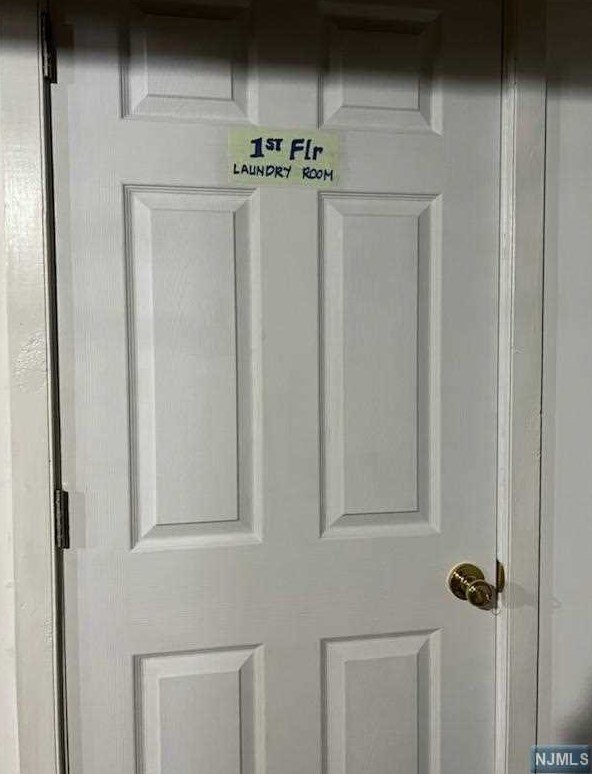 52 Clifton Ave, Clifton NJ  07011-1424 exterior