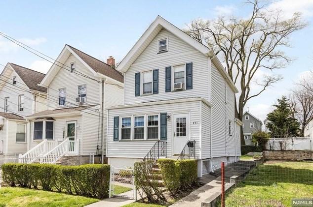 451 Davis Ave, Kearny, NJ 07032