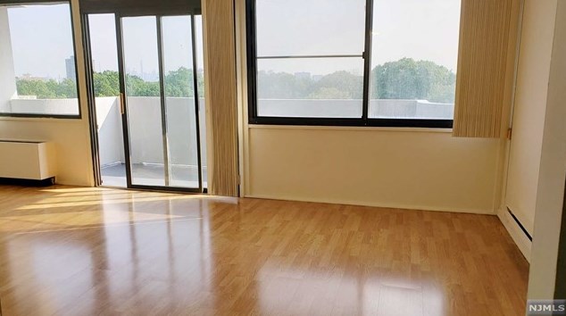 1600 Center Ave #9h, West Fort Lee, NJ