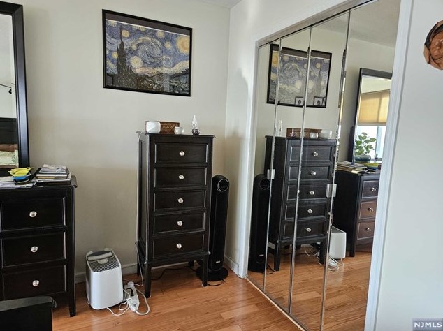 200 Winston Dr, Cliffside Park NJ  07010-3214 exterior