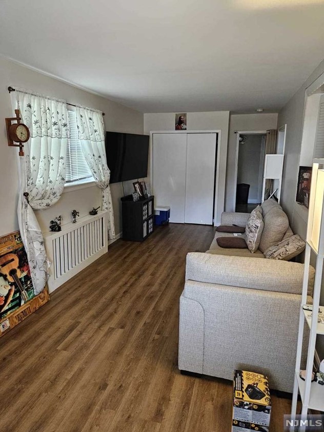 202 Beech St, Kearny NJ 07032-3202 exterior