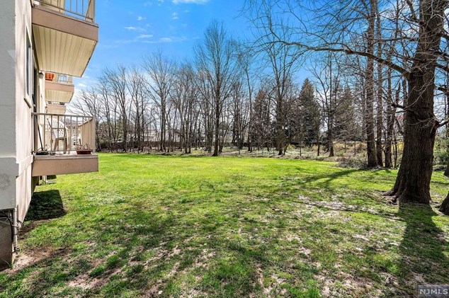 485 Saddle River Rd, Saddle Brook NJ  07663-4640 exterior