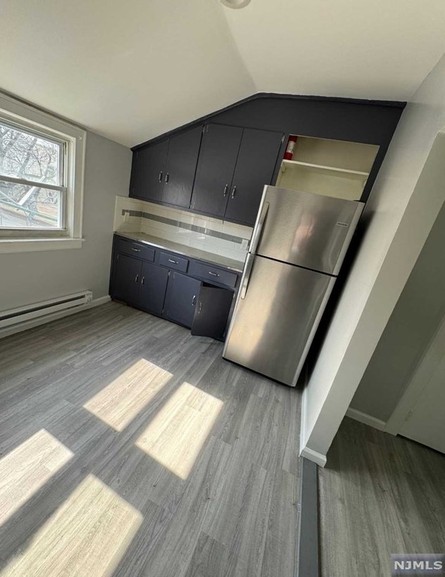 211 N 13th St #3, Newark, NJ 07107