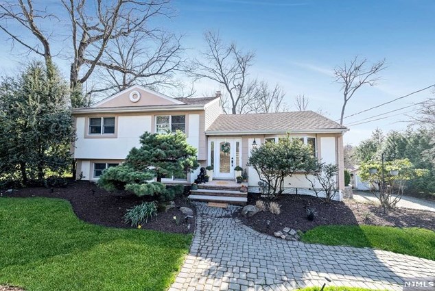 631 Birch Ave, Westwood, NJ 07675-6501