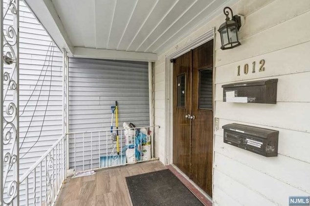 1012 Paterson Plank Rd, North Bergen NJ  07047-1846 exterior