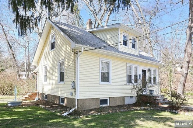 66 Benson Ave, Westwood, NJ 07675