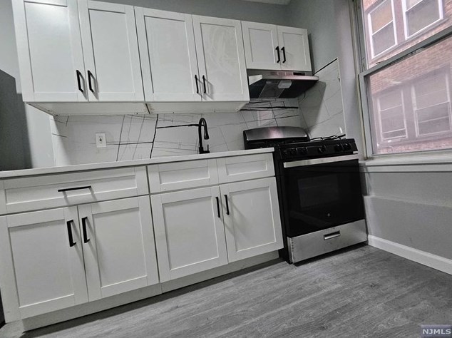 111 Belgrove Dr #32, Kearny, NJ 07032