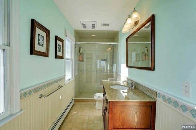 599 Pt Ave, Bricktown NJ  08724-4855 exterior