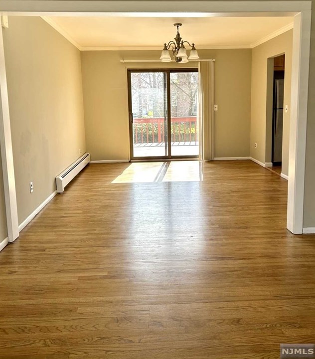 34 Bayview Ave, Englewood NJ  07632-1401 exterior