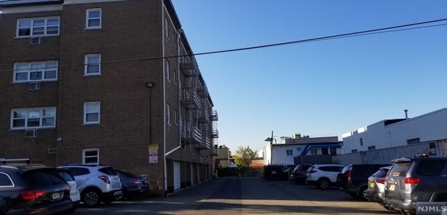 475 Grand Ave #2g, Palisades Park, NJ 07650