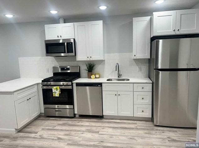 48 Spruce Ave #304, Ridgefield Park, NJ 07660