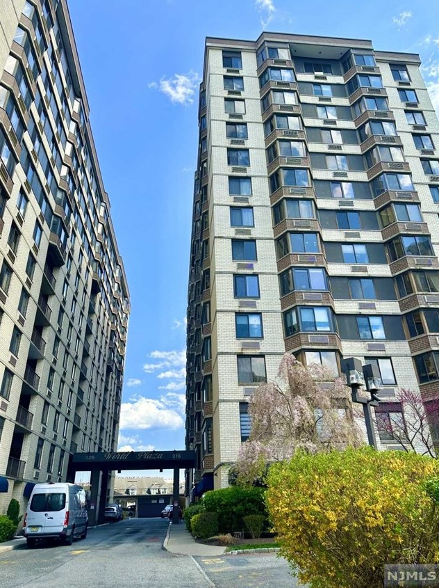 316 Prospect Ave #5a, Hackensack, NJ 07601