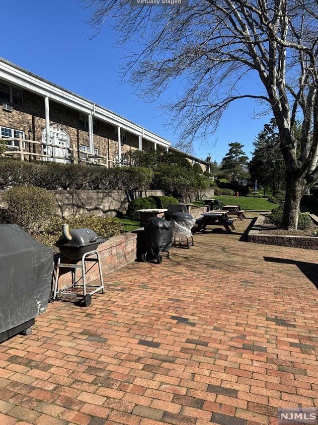 132 E Maple St, Teaneck, NJ 07666