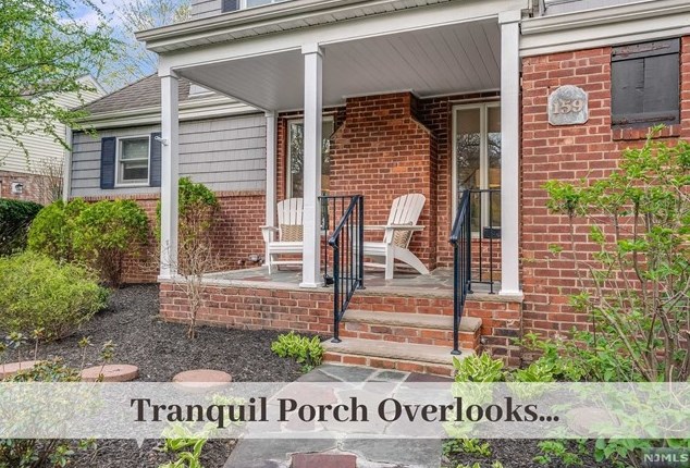 159 Forest Rd, Ridgewood NJ  07452-1914 exterior