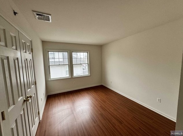 126 E Columbia Ave Apt 10, Palisades Park, NJ 07650