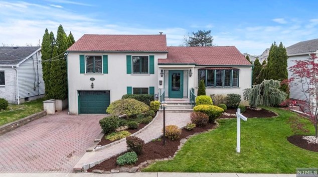 193 Mountainview Dr, Clifton, NJ 07013