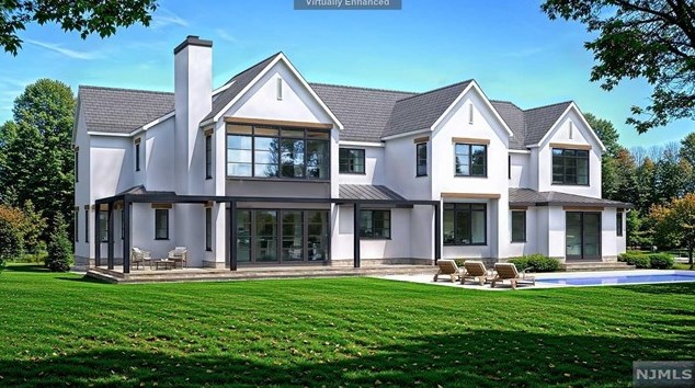 12 Irene Ct, Demarest, NJ 07627-1207