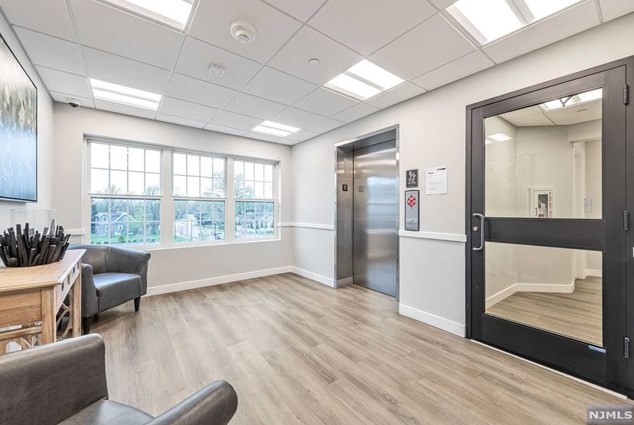 764 New Bridge Rd #2s, Teaneck, NJ 07666