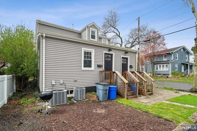 268 Elmwood Ave, Maplewood NJ  07040-1908 exterior