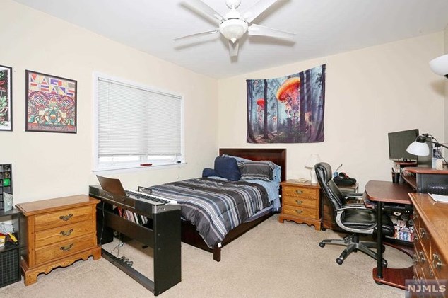 558 Lafayette Ave, Paterson NJ 07506-2423 exterior