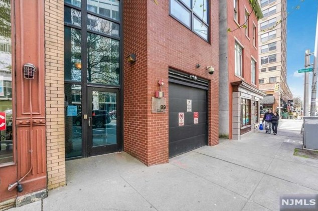 99 Montgomery St #ph-3, Jersey City, NJ 07302