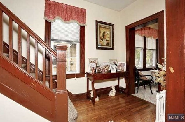 1108 Lorraine Ave, Teaneck NJ 07666-5745 exterior