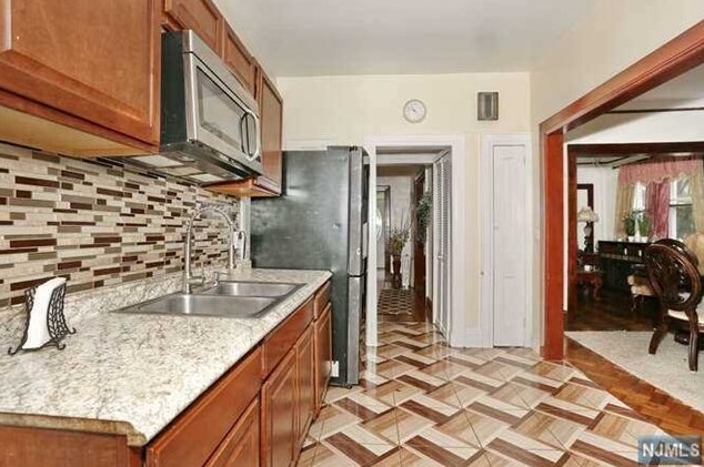 1108 Lorraine Ave, Teaneck NJ 07666-5745 exterior