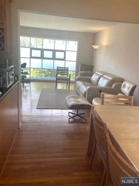 98 Cortland Pl, Tenafly NJ  07670-1531 exterior