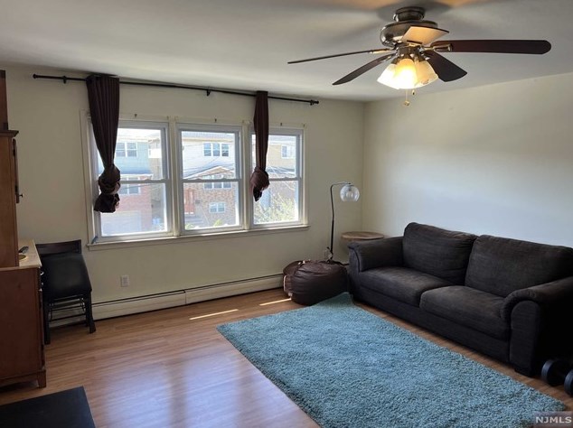 128 Sussex St, East Newark, NJ 07029