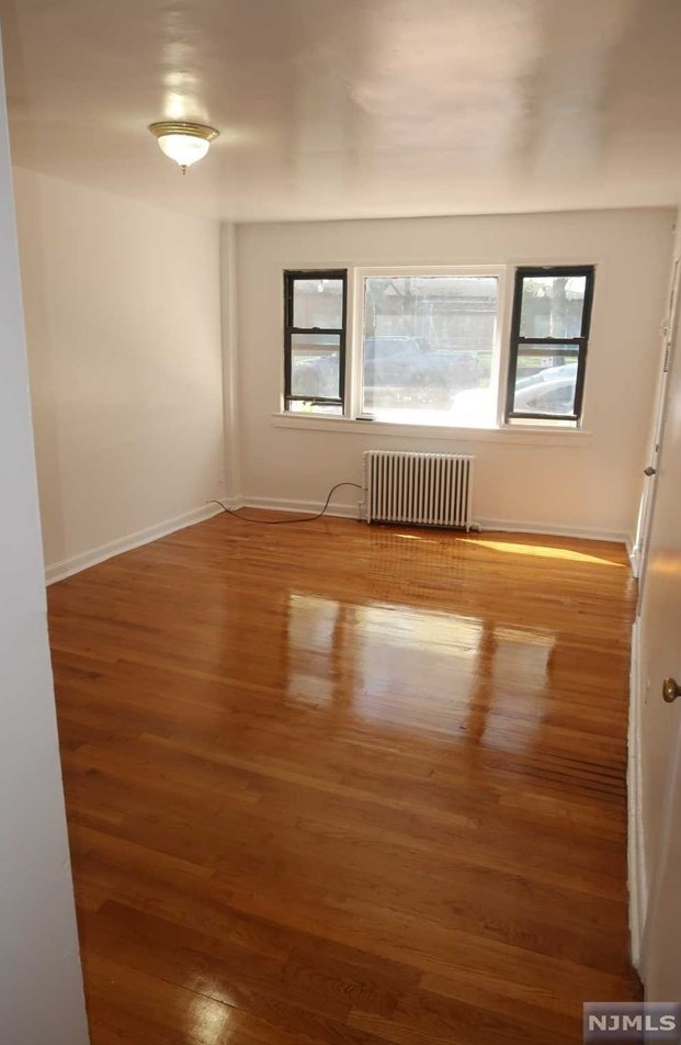 39 Ridgefield Ave #a, Ridgefield Park, NJ 07660