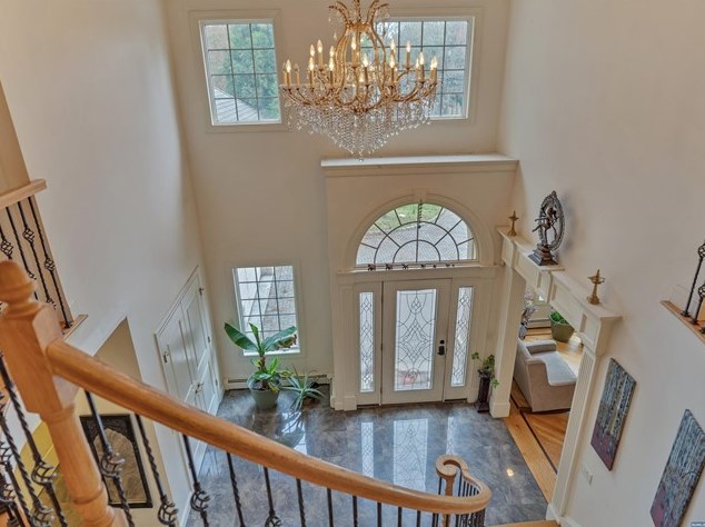 410 Piermont Rd, Closter NJ 07624-2848 exterior