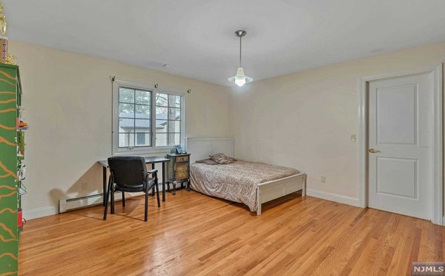 410 Piermont Rd, Closter NJ 07624-2848 exterior