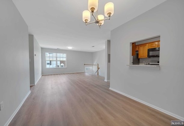 1019 Cumberland Ct, Mahwah NJ  07430-1358 exterior