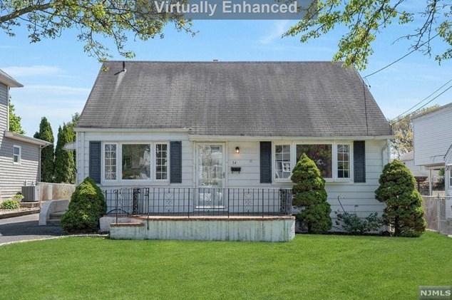 54 Dixie Ave, Paterson, NJ 07506