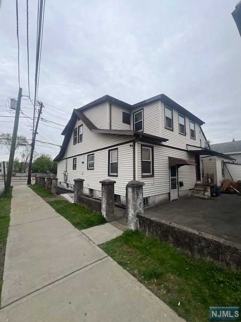 461 Haledon Ave, Paterson, NJ 07508-2785