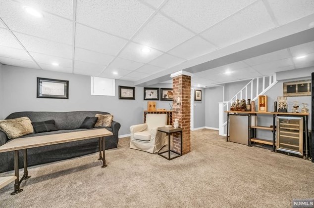 90 Union Ave, Rutherford NJ 07070-1539 exterior