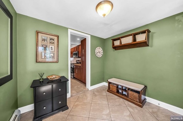 90 Union Ave, Rutherford NJ 07070-1539 exterior