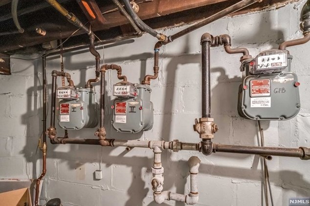 90 Union Ave, Rutherford NJ 07070-1539 exterior