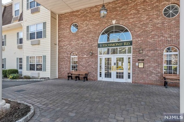 1113 Richmond Rd, West Milford, NJ 07480