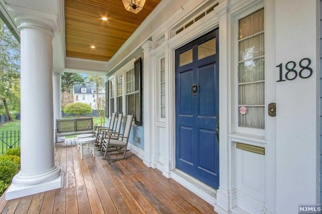 188 Lydecker St, Englewood, NJ 07631-3028