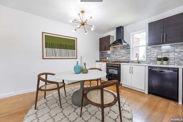 537 Undercliff Ave, Edgewater NJ  07020-1337 exterior